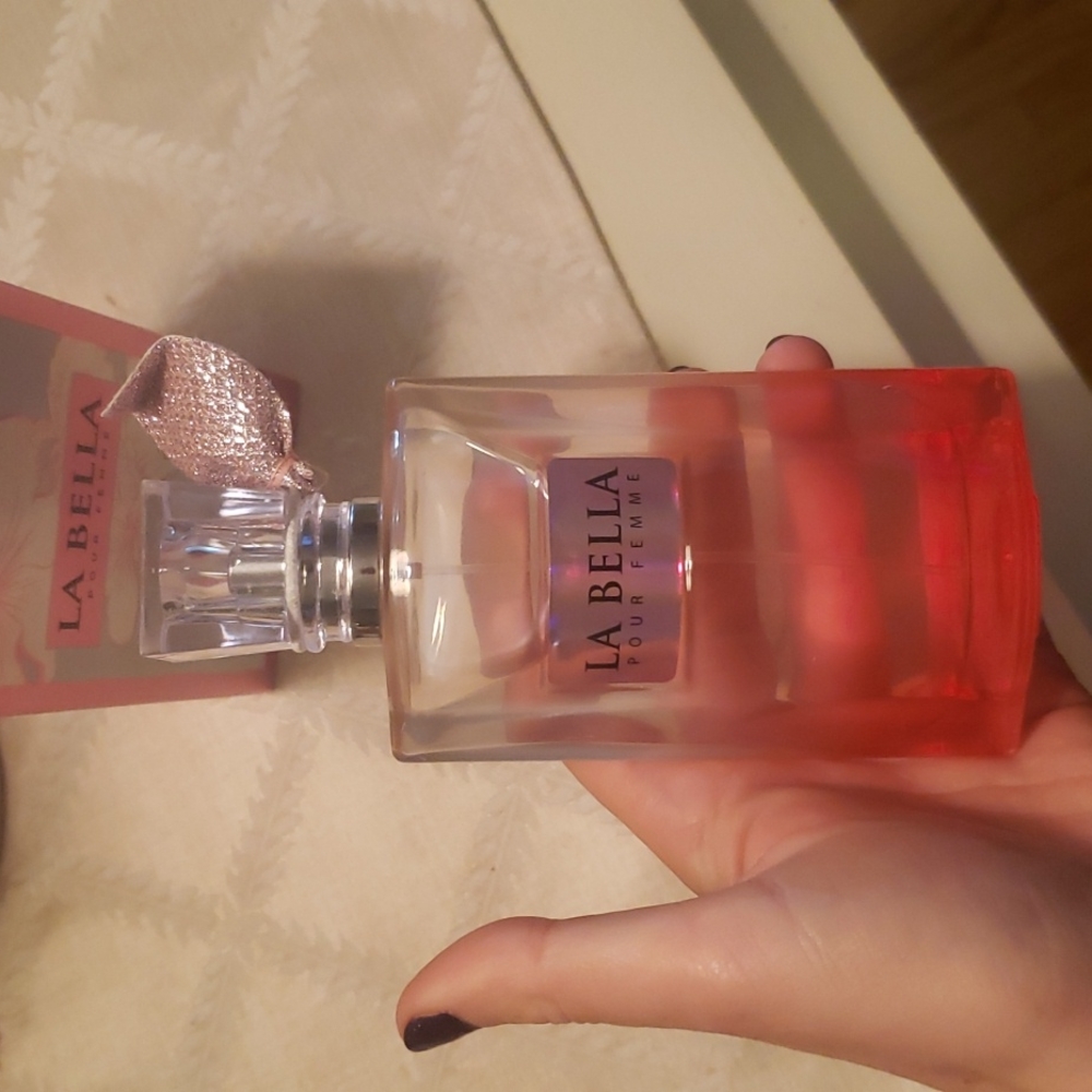 New la Vie Est Belle inspired perfume - Picture 6 of 6